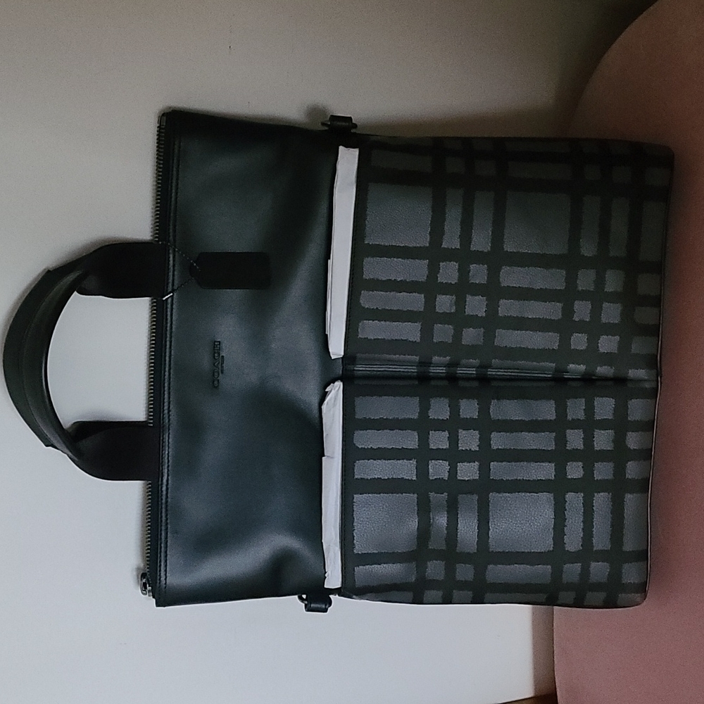 NWT Coach Men's black and grey Leather tote bag